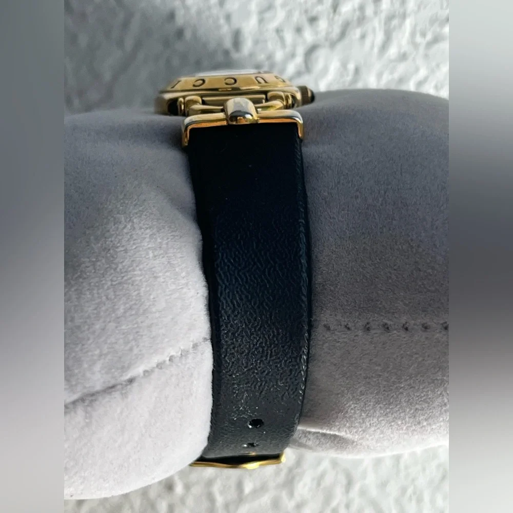 GUCCI 6300L Women's gold plated 10 microns 14k - Picture 6 of 15